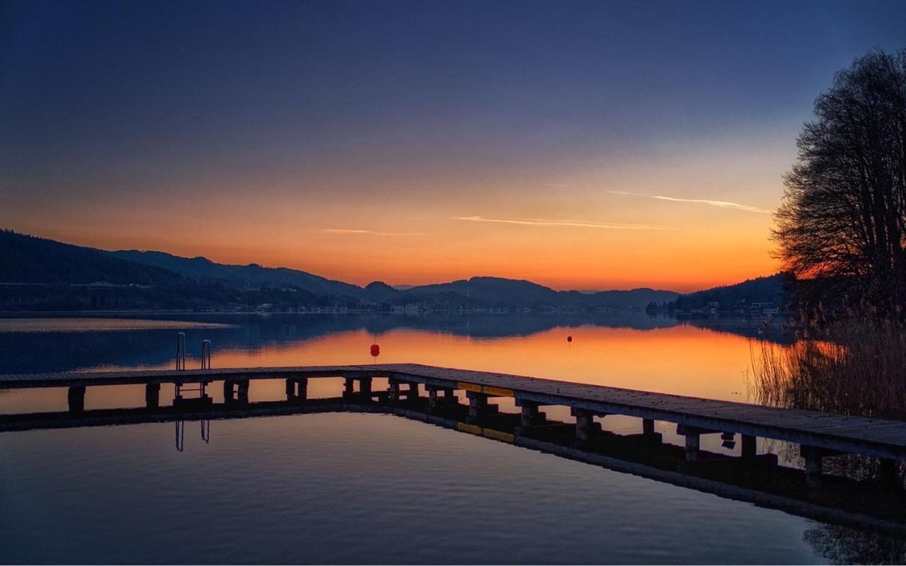 Jugend- Und Familiengastehaus Cap Worth Hostel Velden am Woerthersee Exterior photo