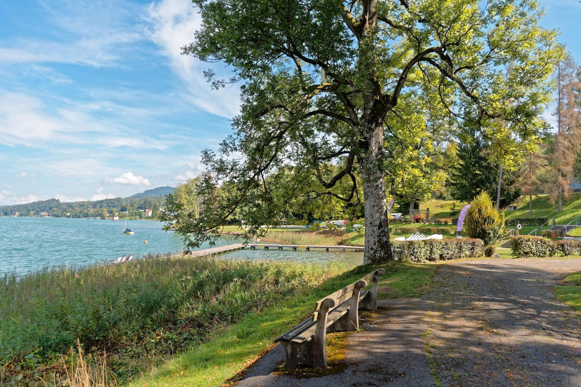 Jugend- Und Familiengastehaus Cap Worth Hostel Velden am Woerthersee Exterior photo