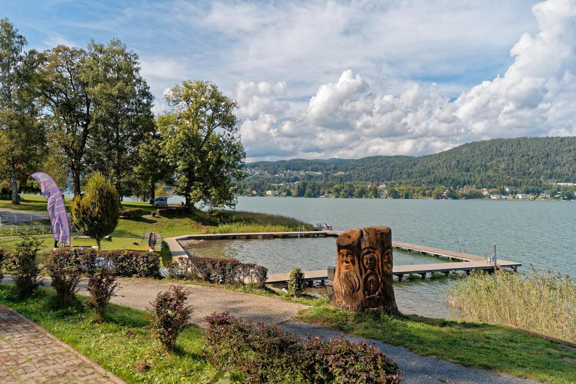 Jugend- Und Familiengastehaus Cap Worth Hostel Velden am Woerthersee Exterior photo