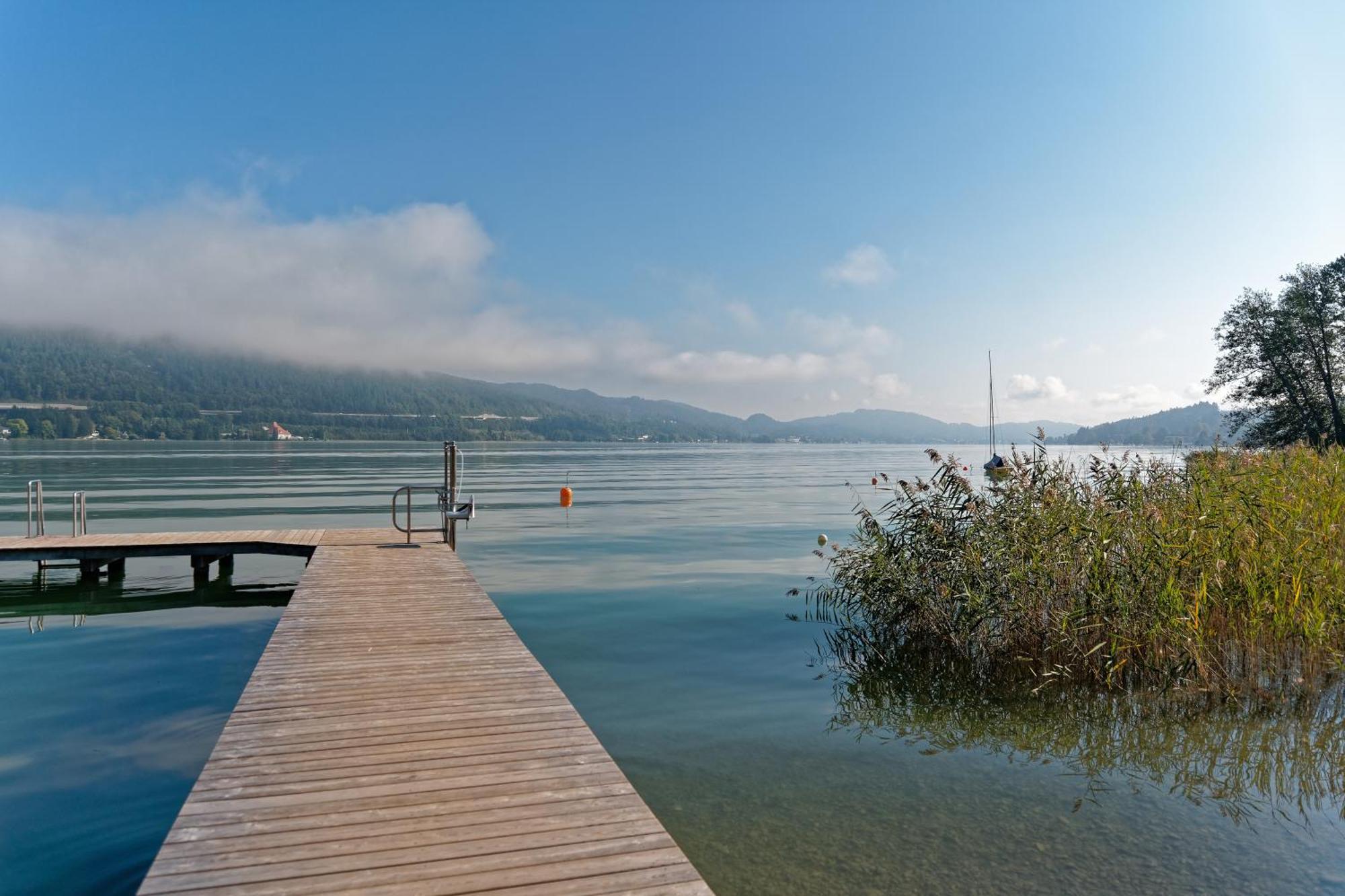 Jugend- Und Familiengastehaus Cap Worth Hostel Velden am Woerthersee Exterior photo